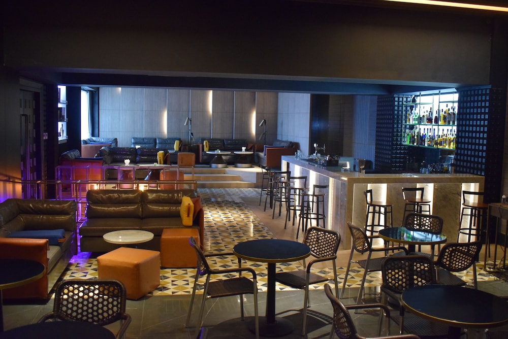 GRAMM HOTEL by Ambarrukmo 50/64