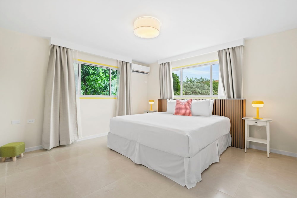 2 BEDROOMS, DELUXE, VILLA, GARDEN VIEW, POOL SIDE