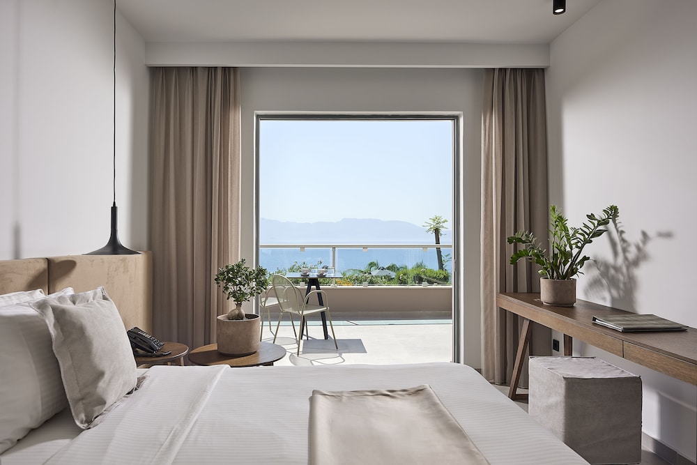 PREMIUM, SEA VIEW