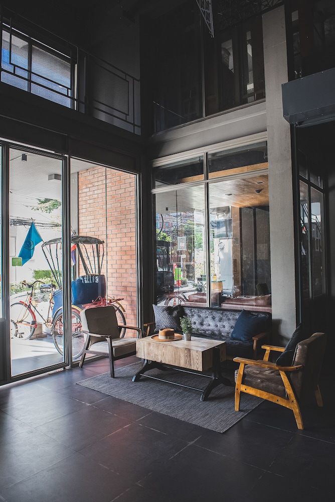 THA CITY LOFT HOTEL 52/72