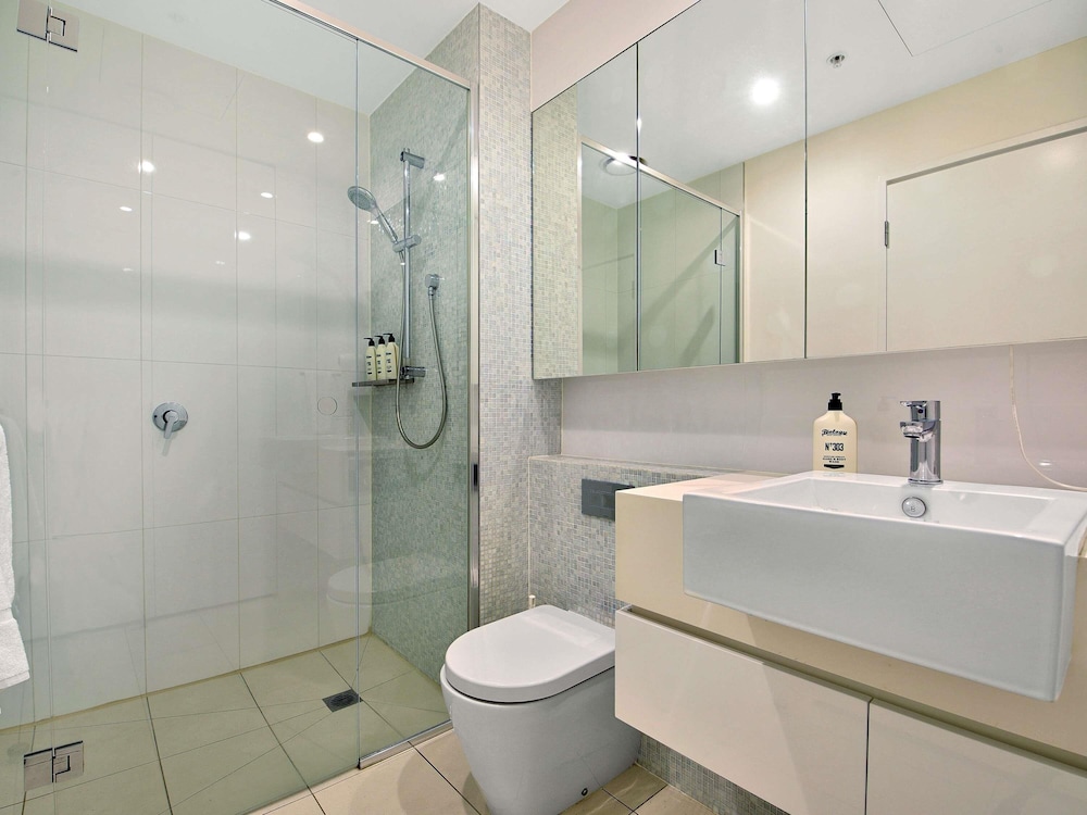 The Sebel Residences Melbourne Docklands 55/55