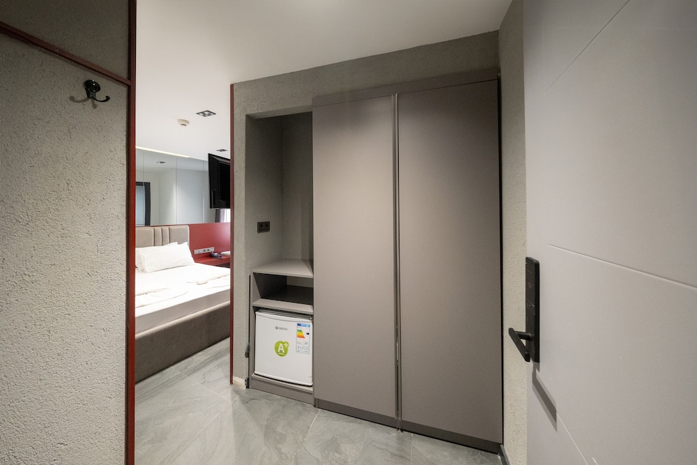 Gytha Hotel Pera 8/50