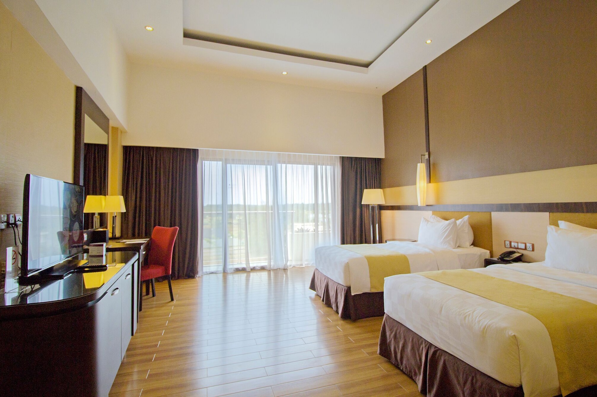 GRAND, DOUBLE OR TWIN BED