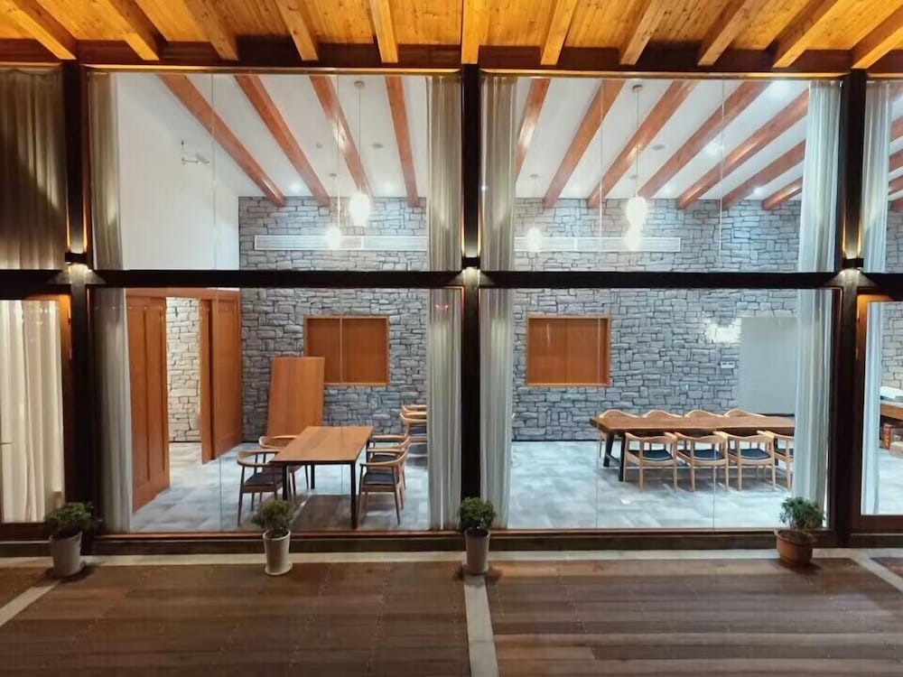 Fishman Homestay 32/56
