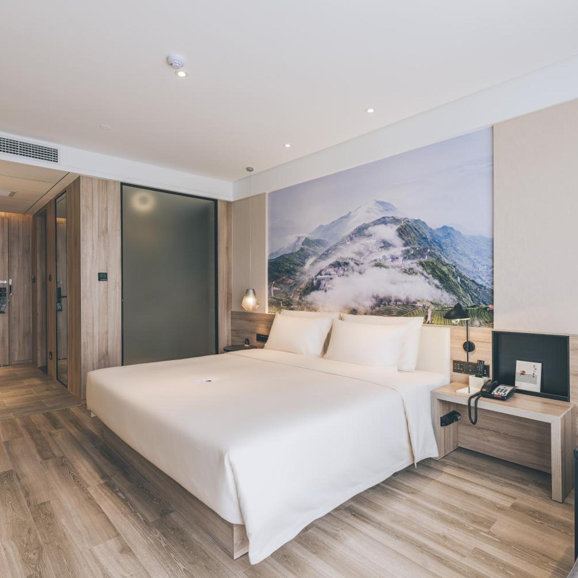 Atour Hotel (Haining Leather City Nanguanxiang) 21/50