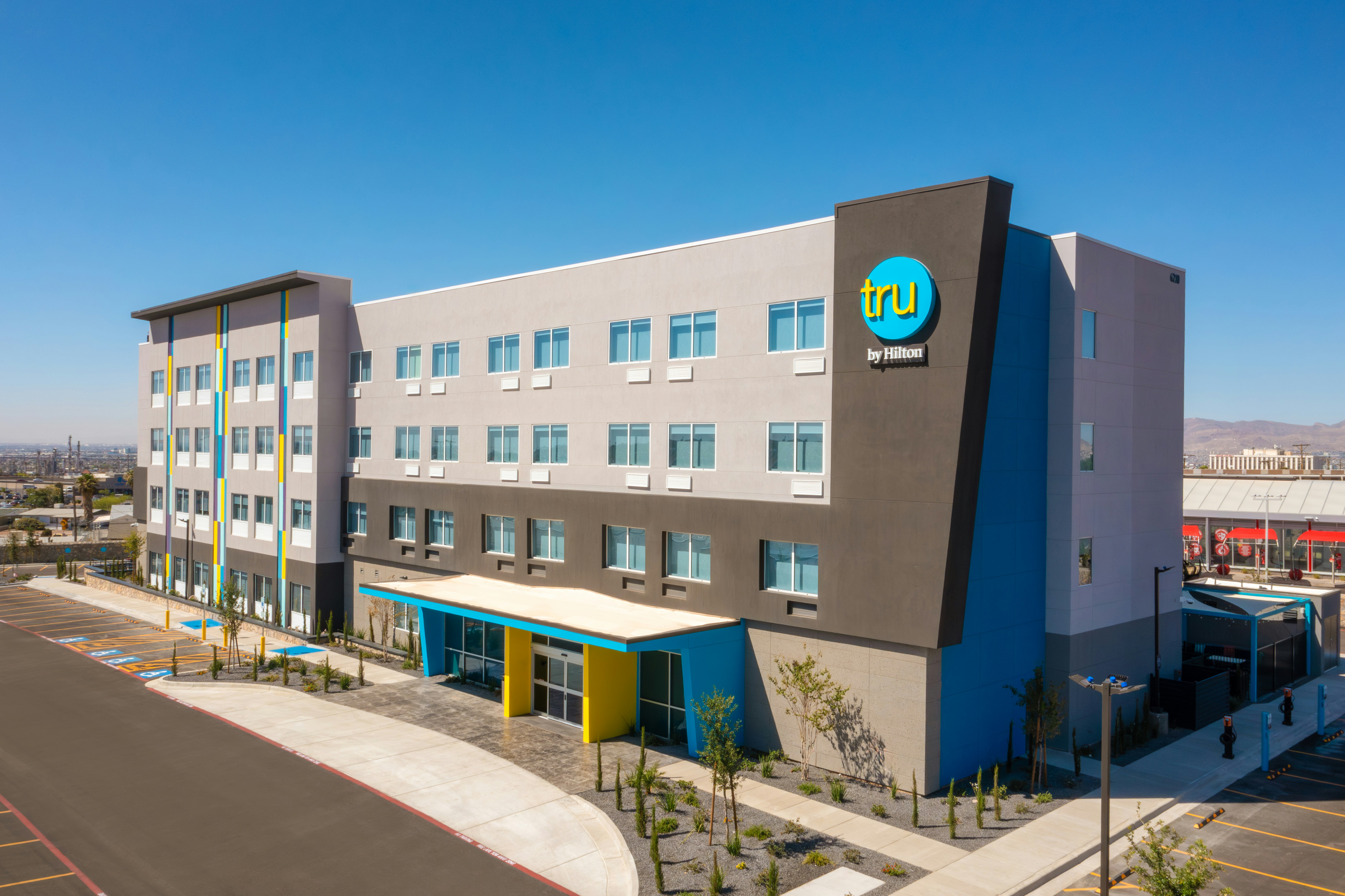 Tru by Hilton El Paso Airport 3/38