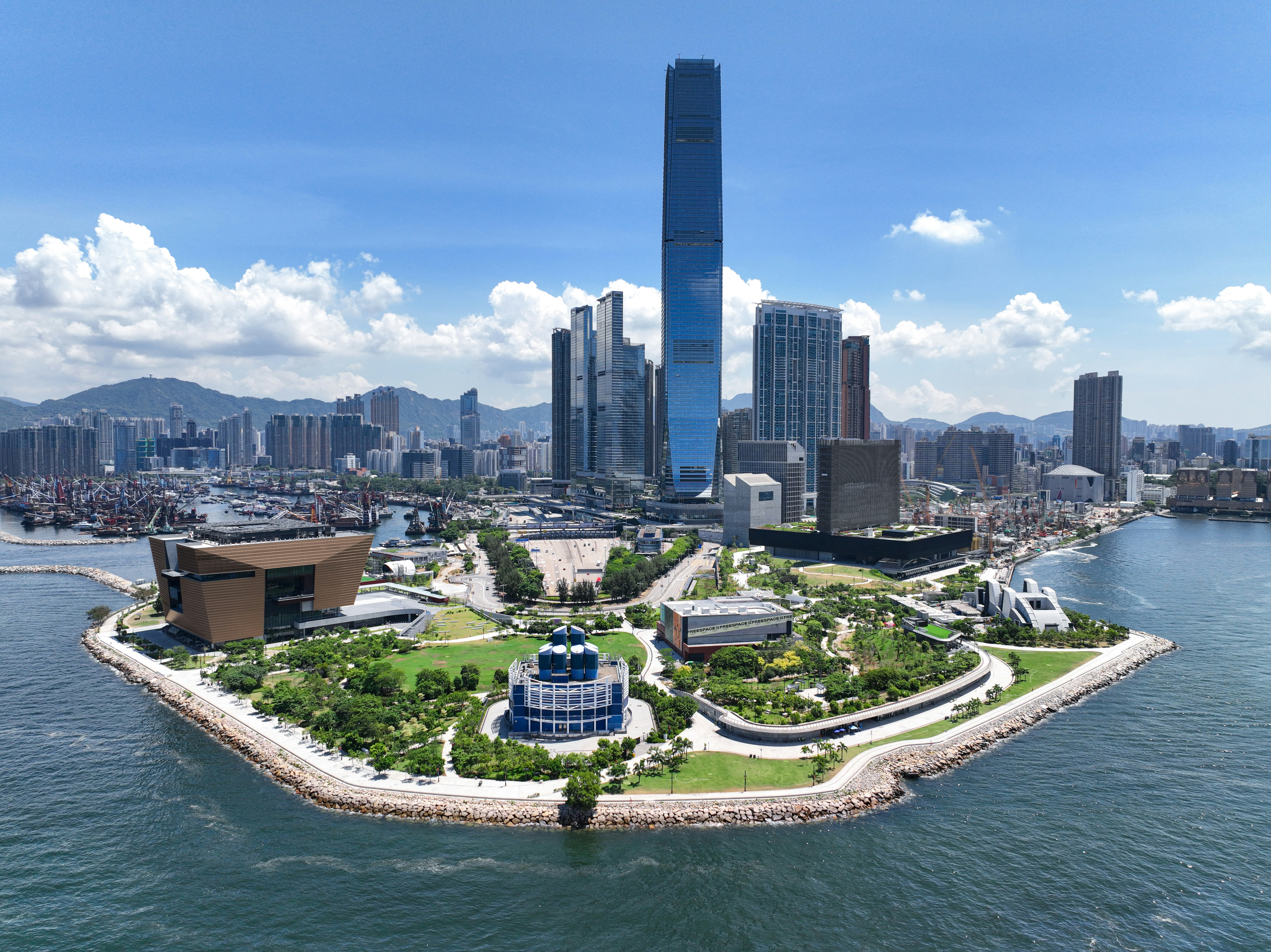 InterContinental Grand Stanford Hong Kong 68/73