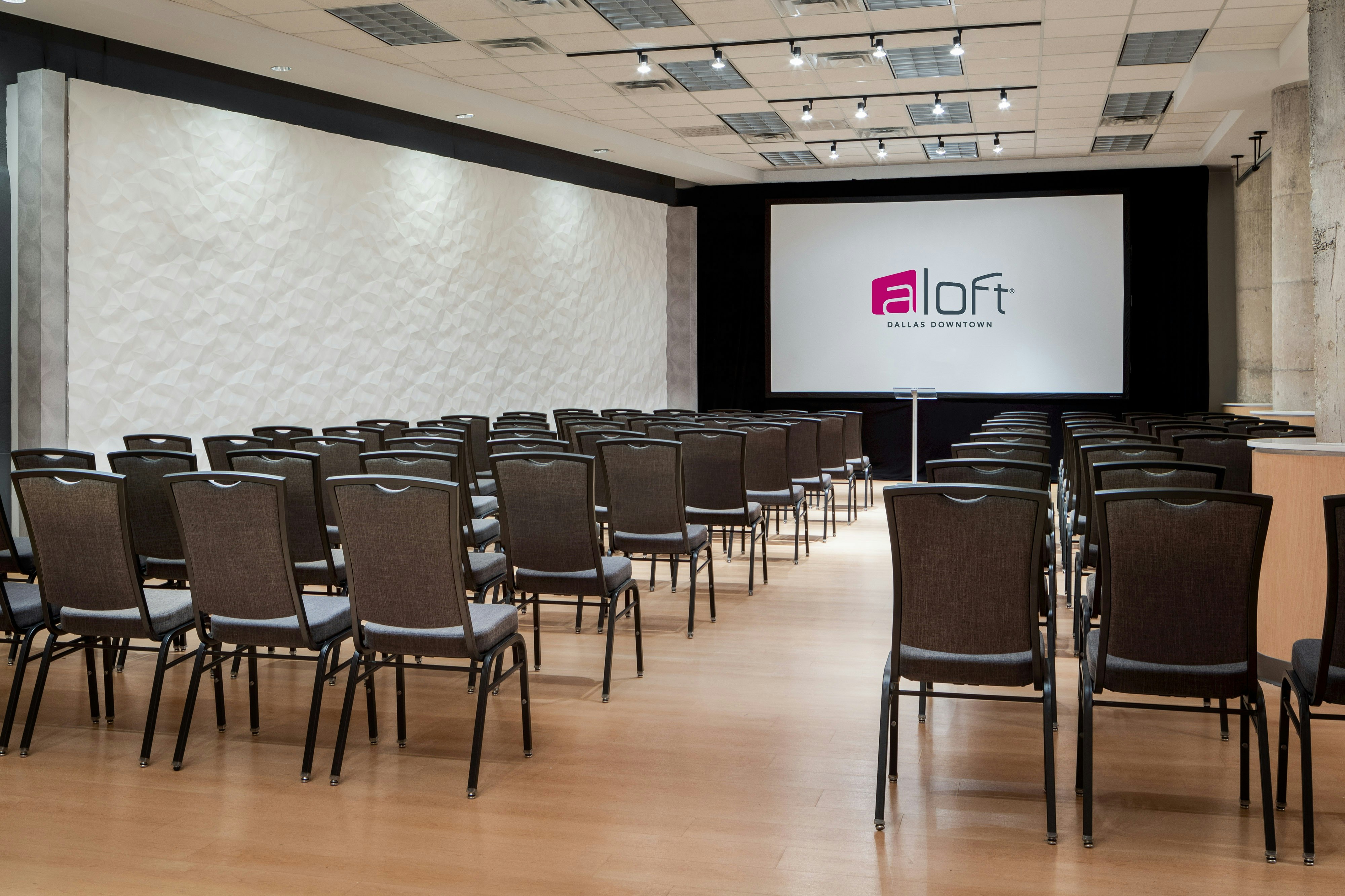Aloft Dallas Downtown 43/49