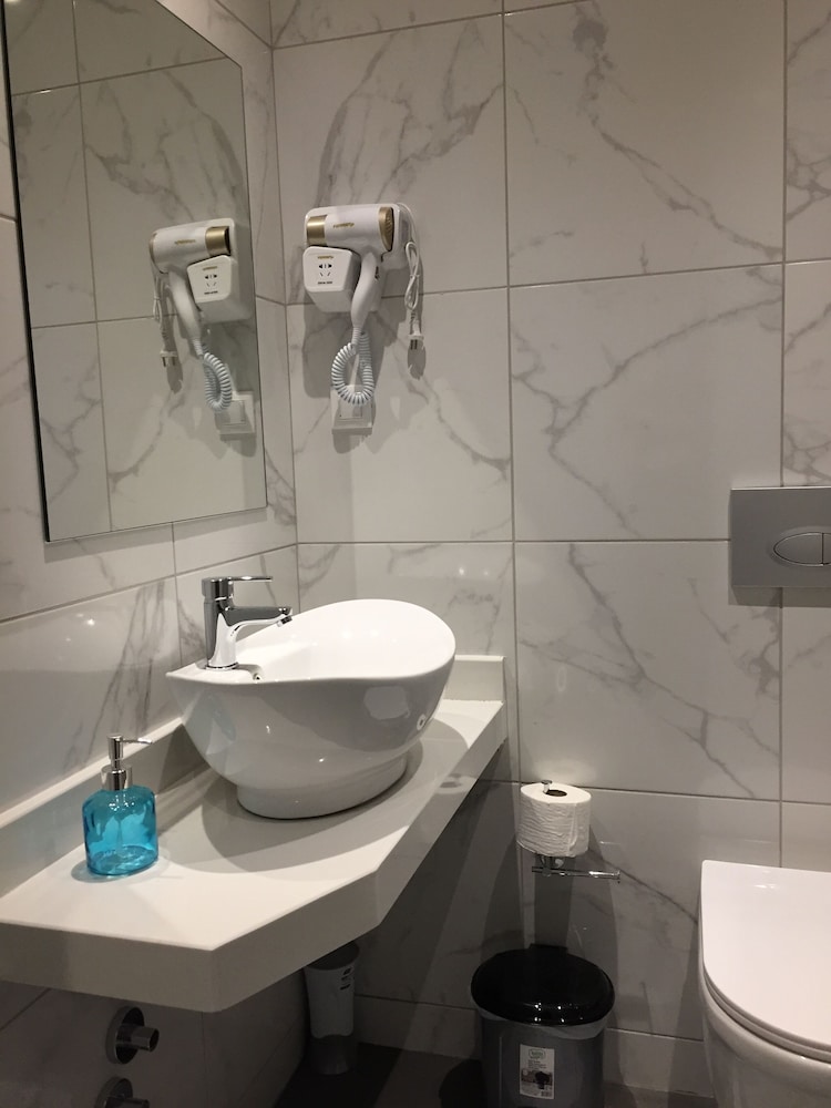 City Pearl Boutique Hotel 39/42