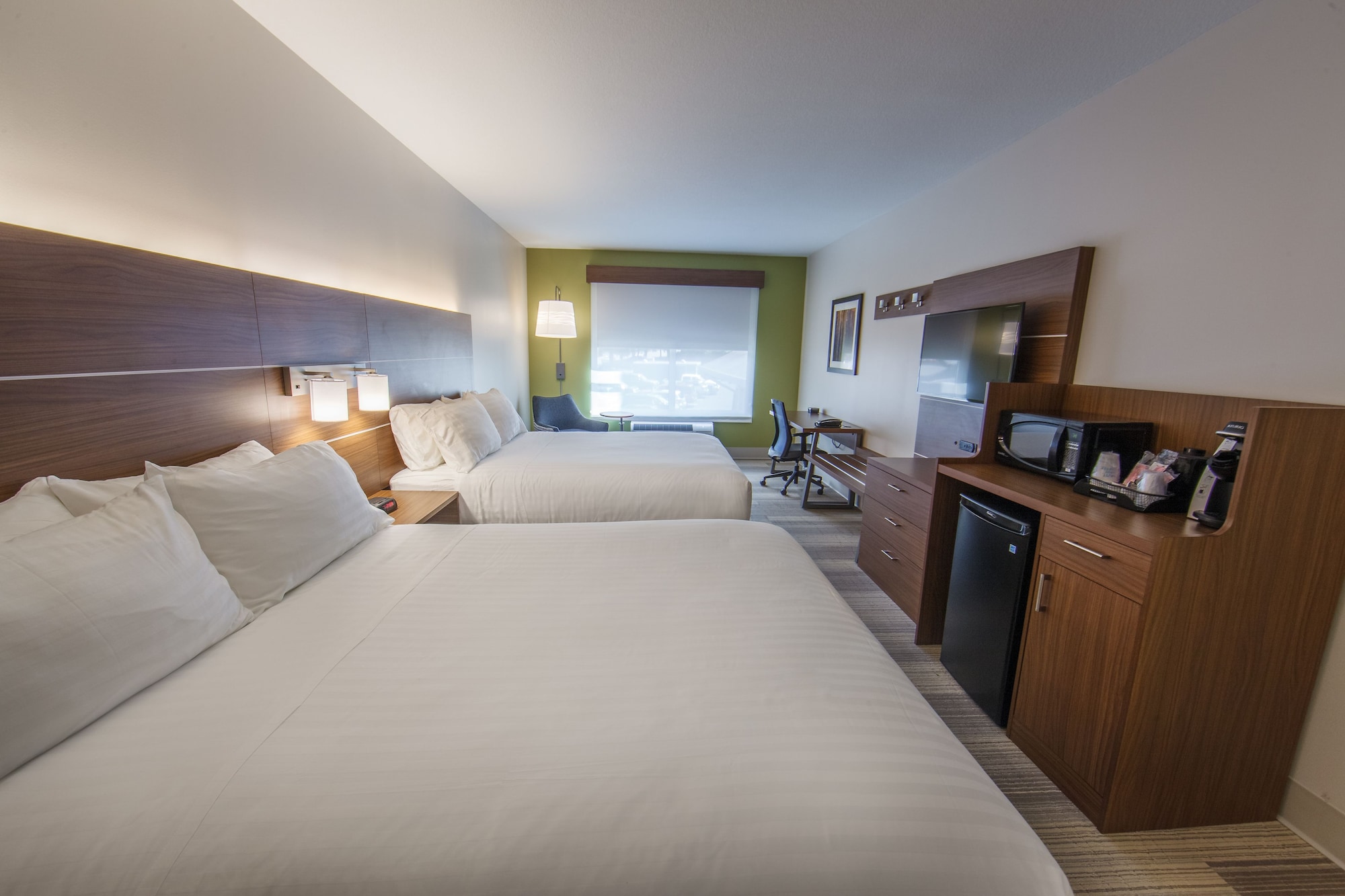Standard, 2 Queen Beds