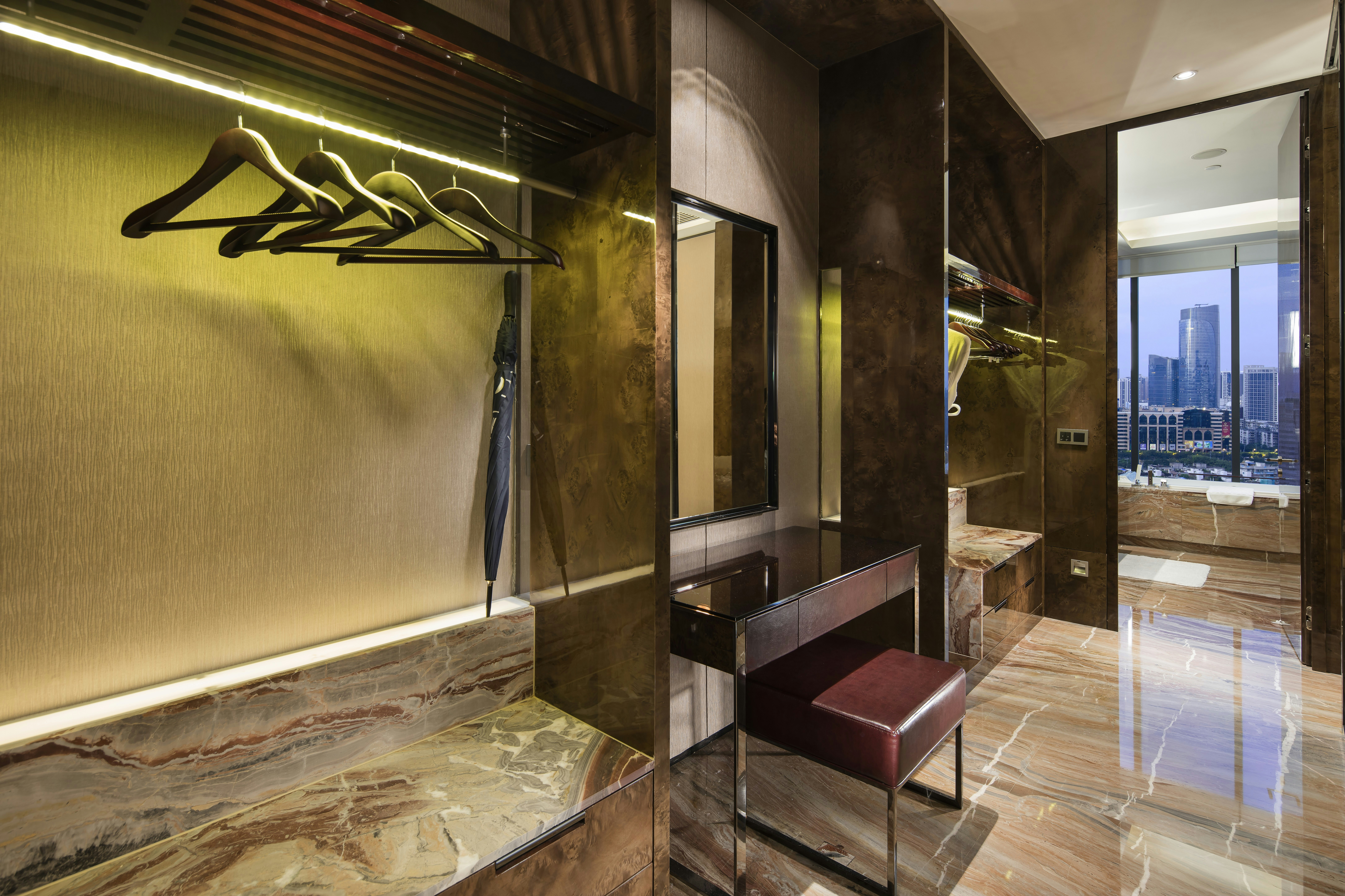 Hilton Guangzhou Tianhe 38/79
