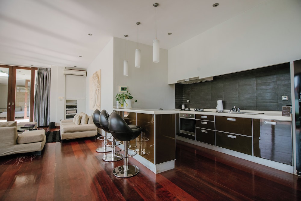 C151 Smart Villas Seminyak 36/50