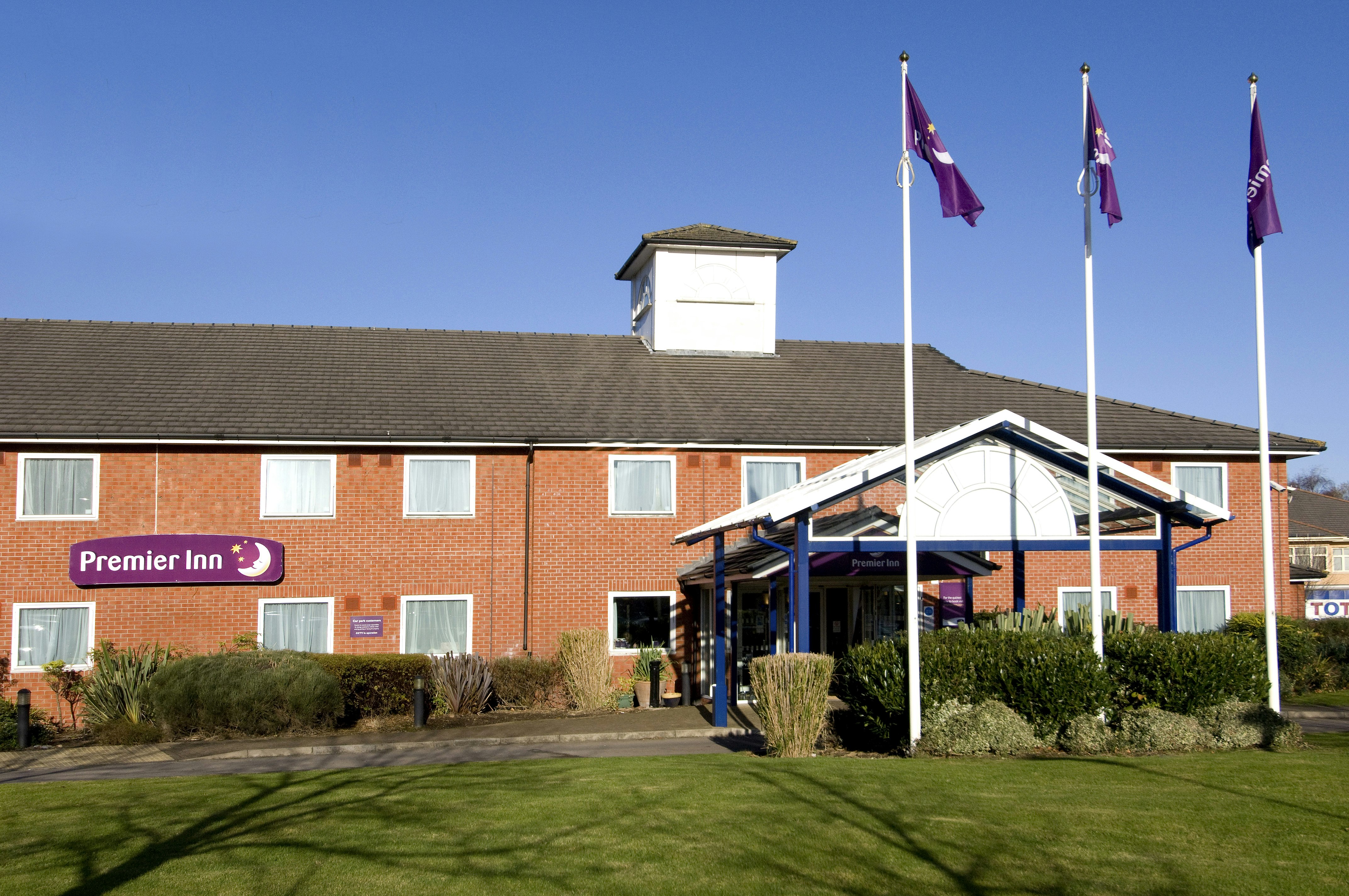 Premier Inn Pontypool 14/20