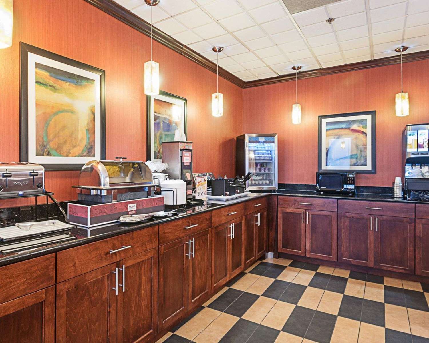 Comfort Inn Ballston 5/42