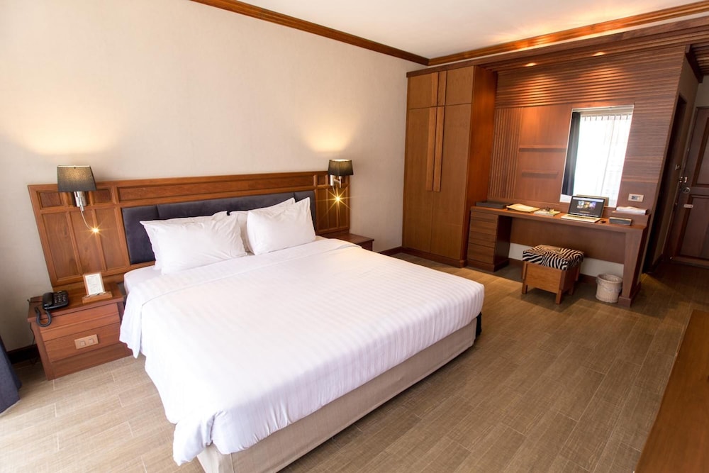 Tohsang Heritage Ubon Ratchathani Hotel 25/71