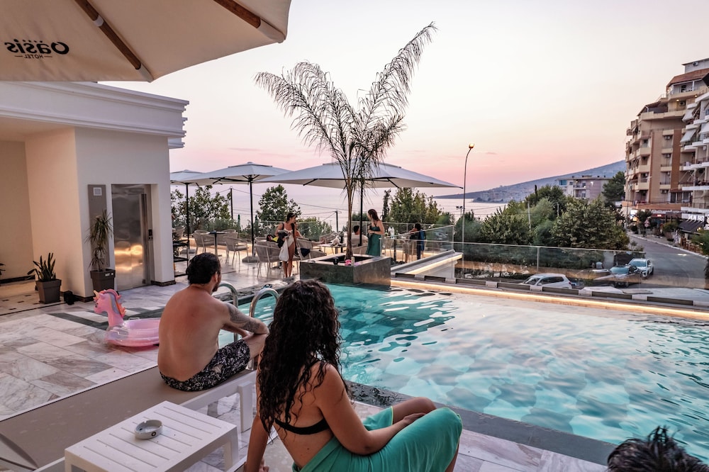 Hotel Oasis 22/50