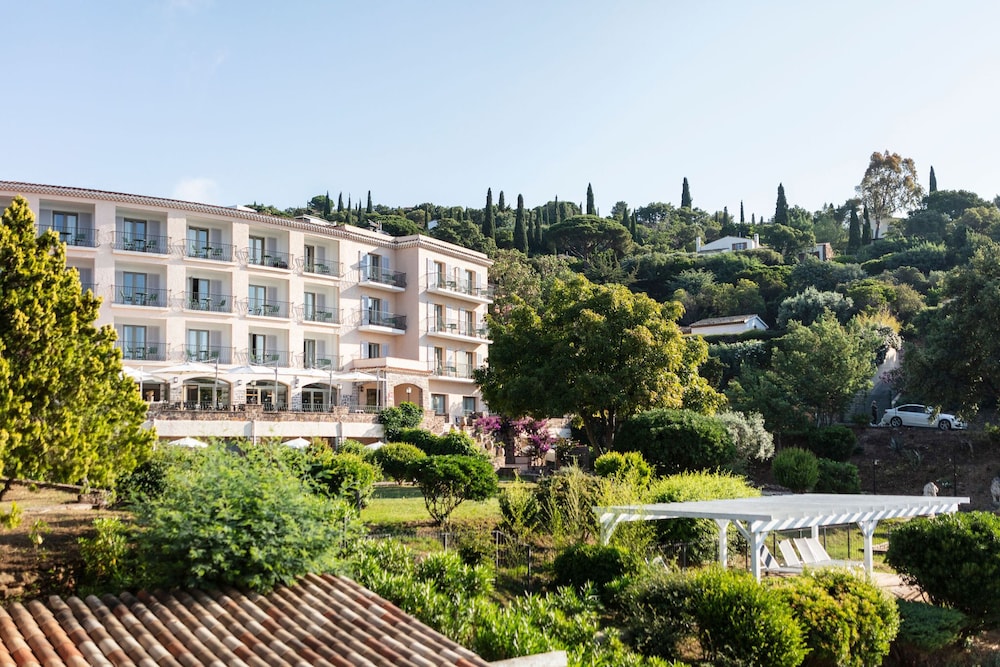 Hotel du Parc 4/62