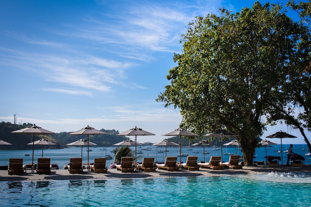 The Nai Harn Phuket 8/89