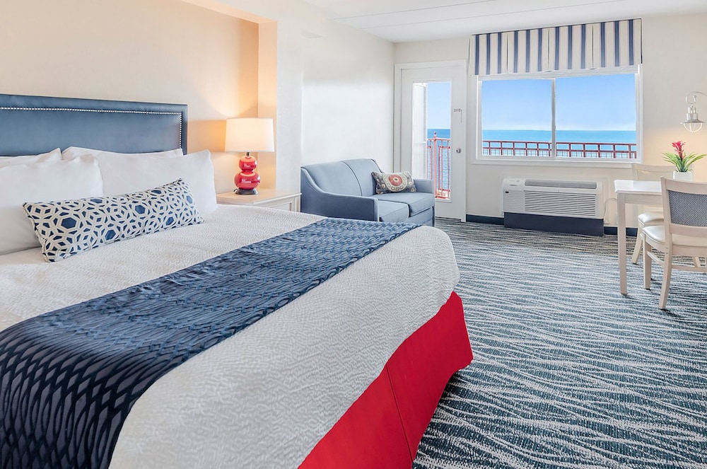 STUDIO, SUITE, KING BED, OCEAN FRONT, SOFA