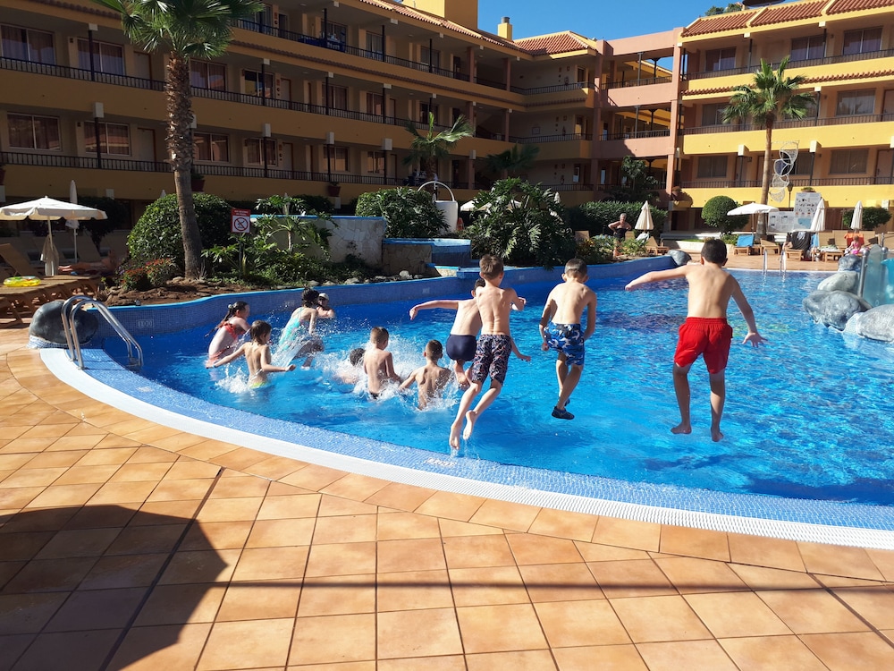 Hovima Jardin Caleta 36/50