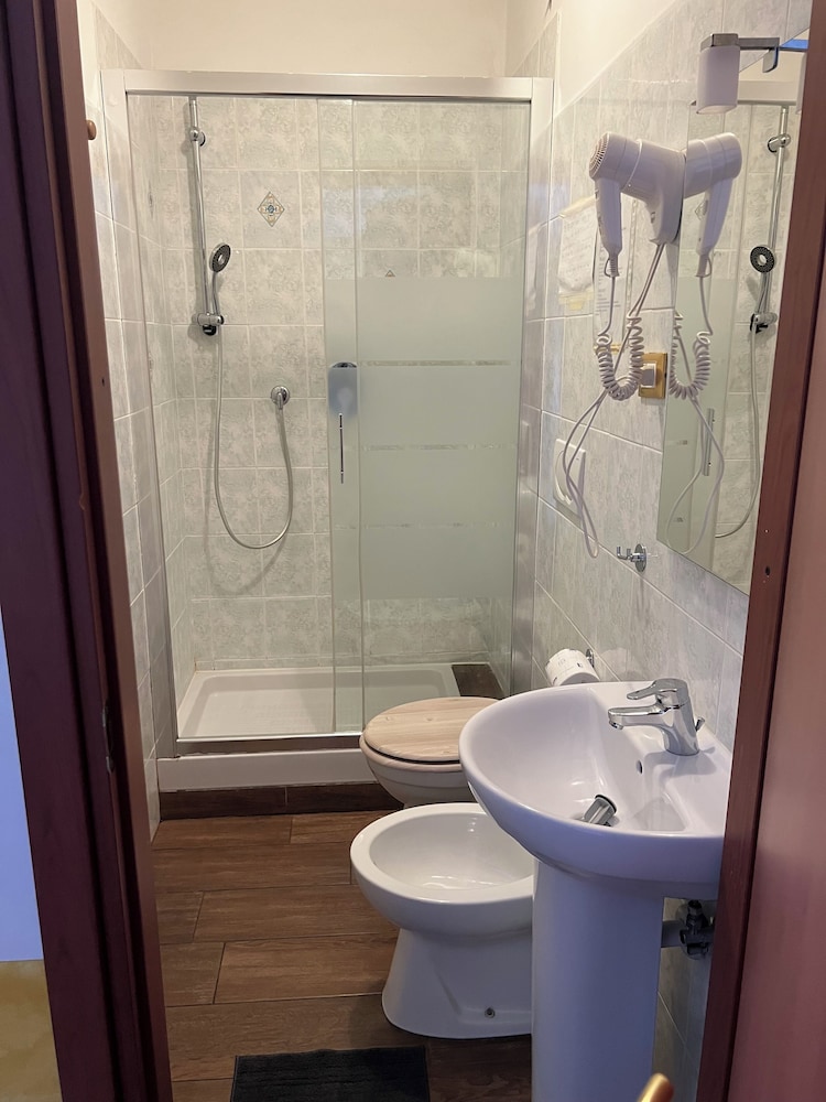 Albergo Astro 39/45