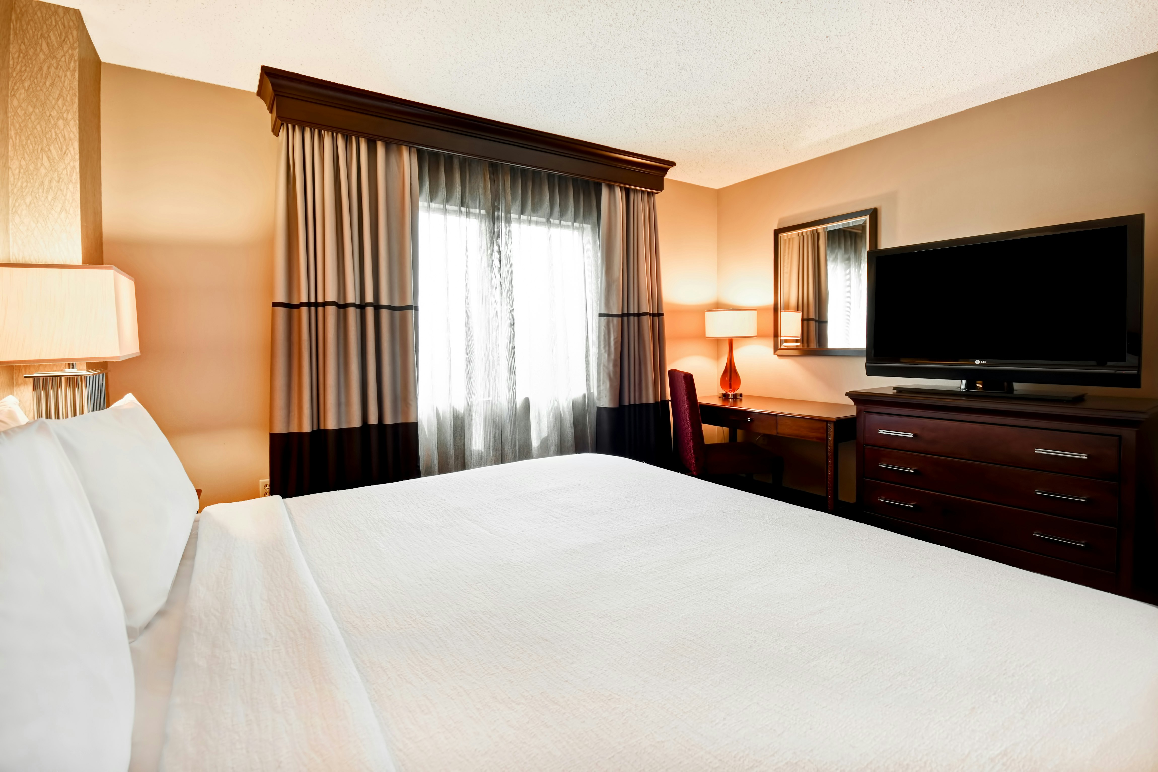 Room, King Bed