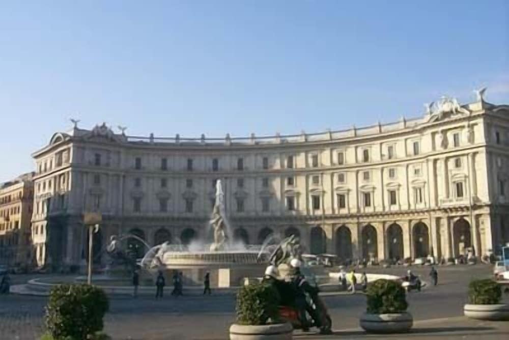 Domus Livia Luxury Suites 2/58