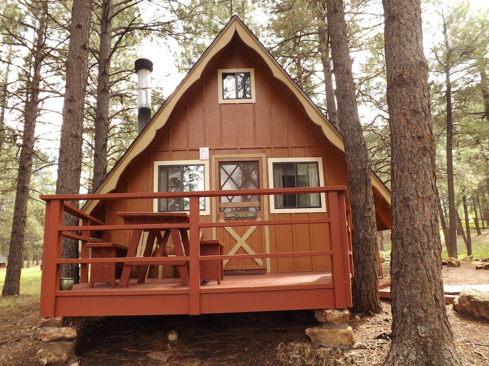 Arizona Mountain Inn and Cabins 5/50