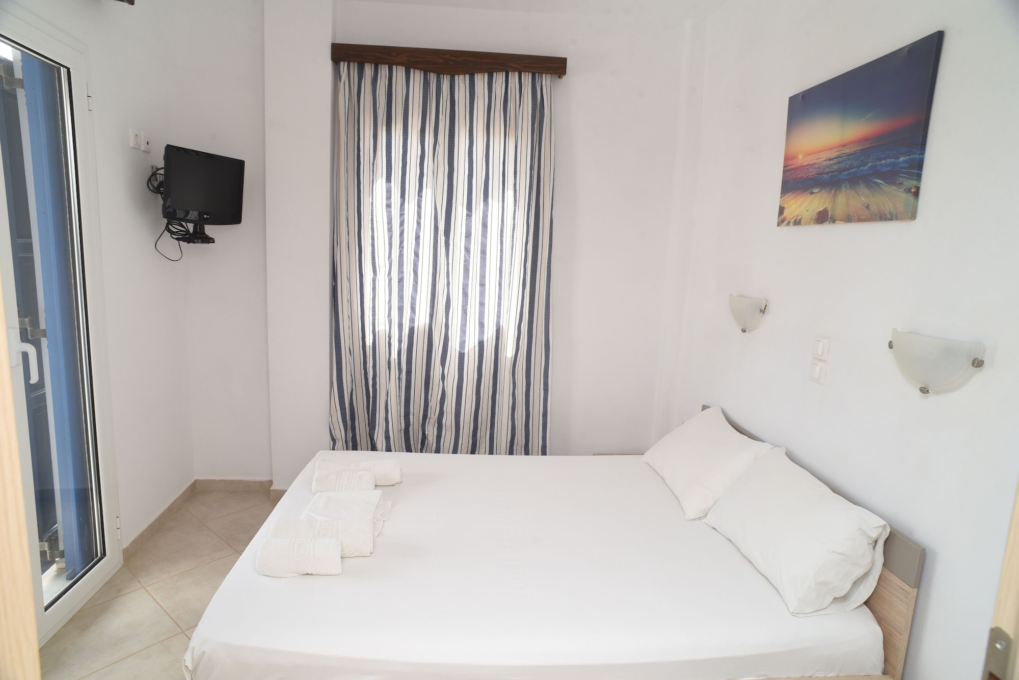 1 BEDROOM, APARTMENT