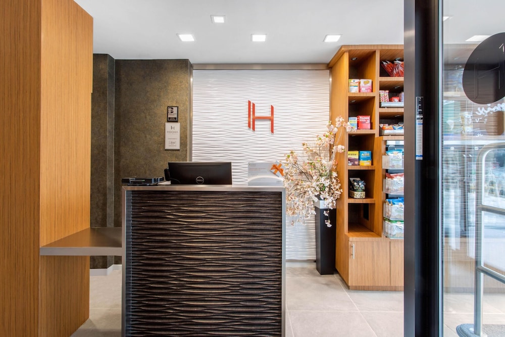 Insignia Hotel An Ascend Hotel Collection Member 8/29