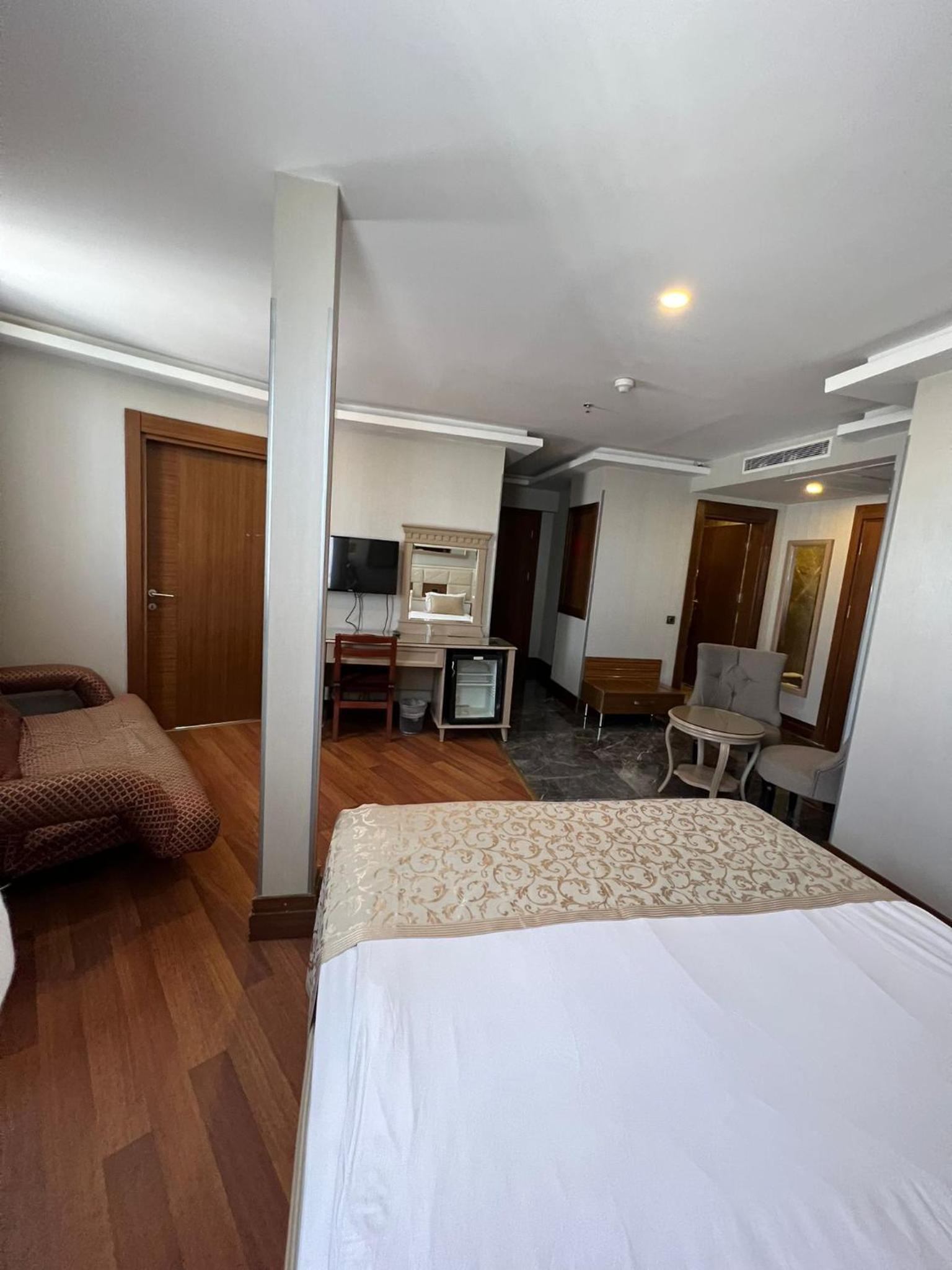 2 Bedrooms, Suite, Grand Star Hotel Bosphorus 3/10