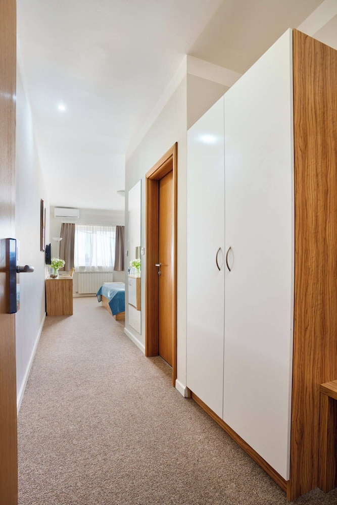 Hotel Phoenix Velika Gorica 5/36