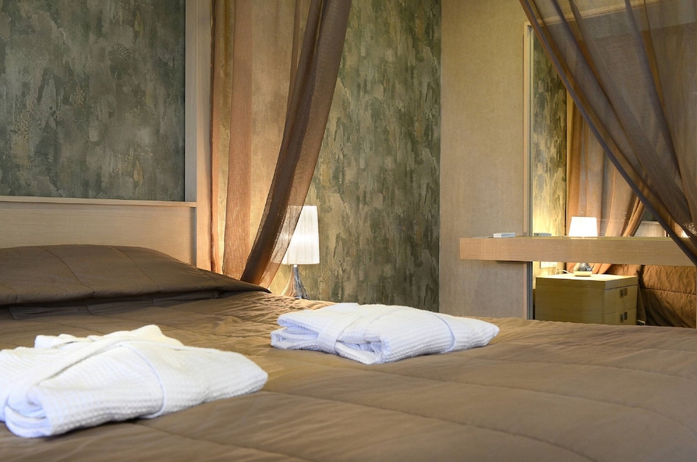 Atrium Hotel Thassos by GHH 11/50
