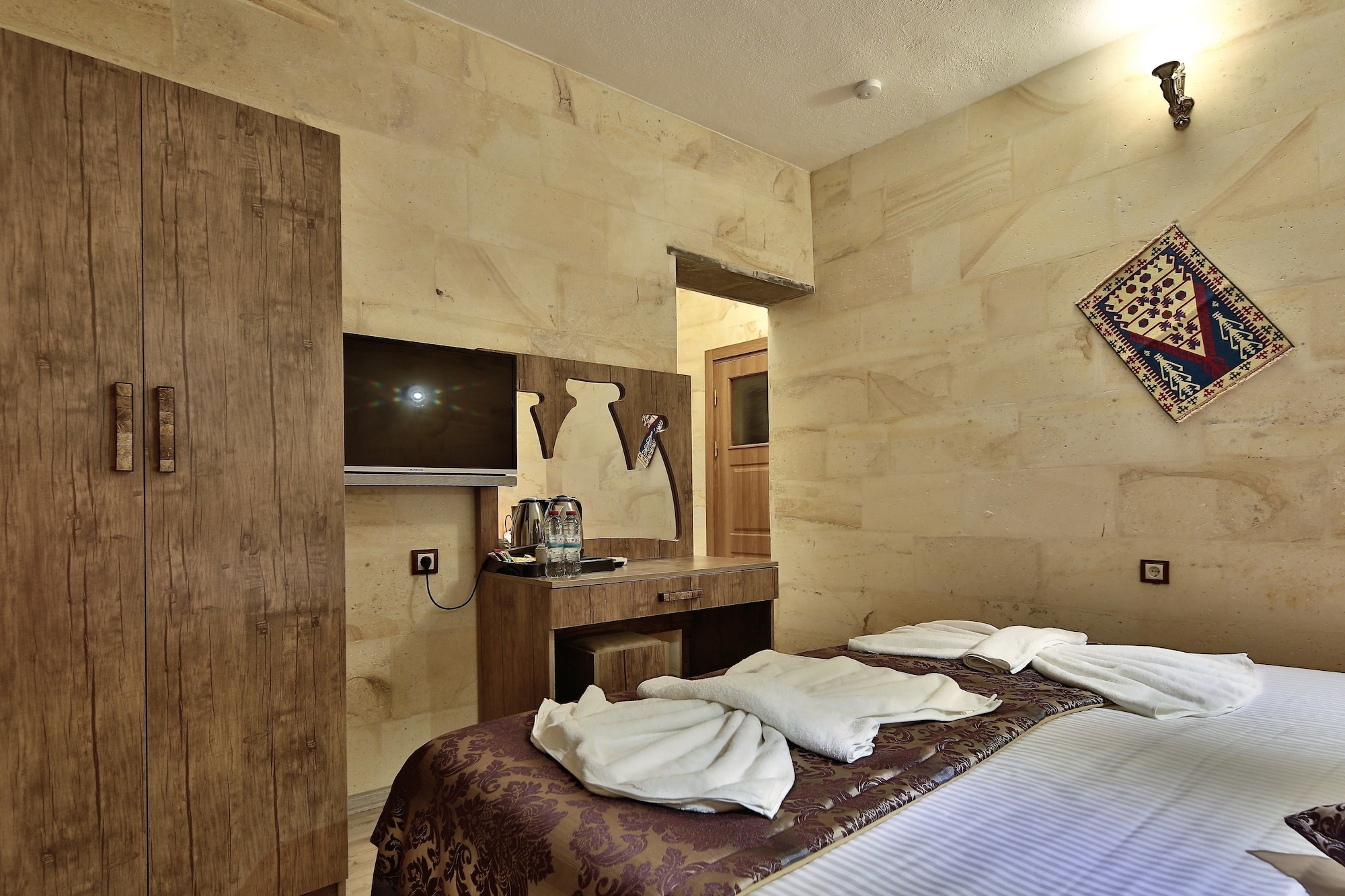 Room, King Bed