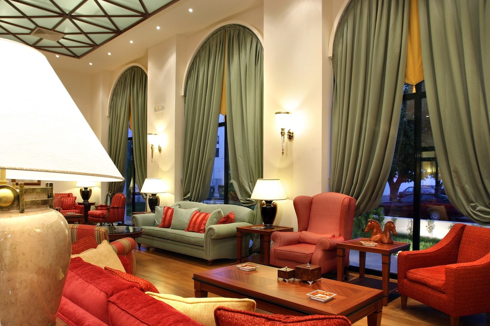 Volos Palace 33/66