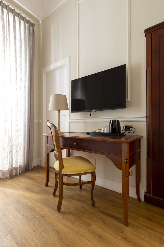 Hotel Principe Napolit Amo 51/57