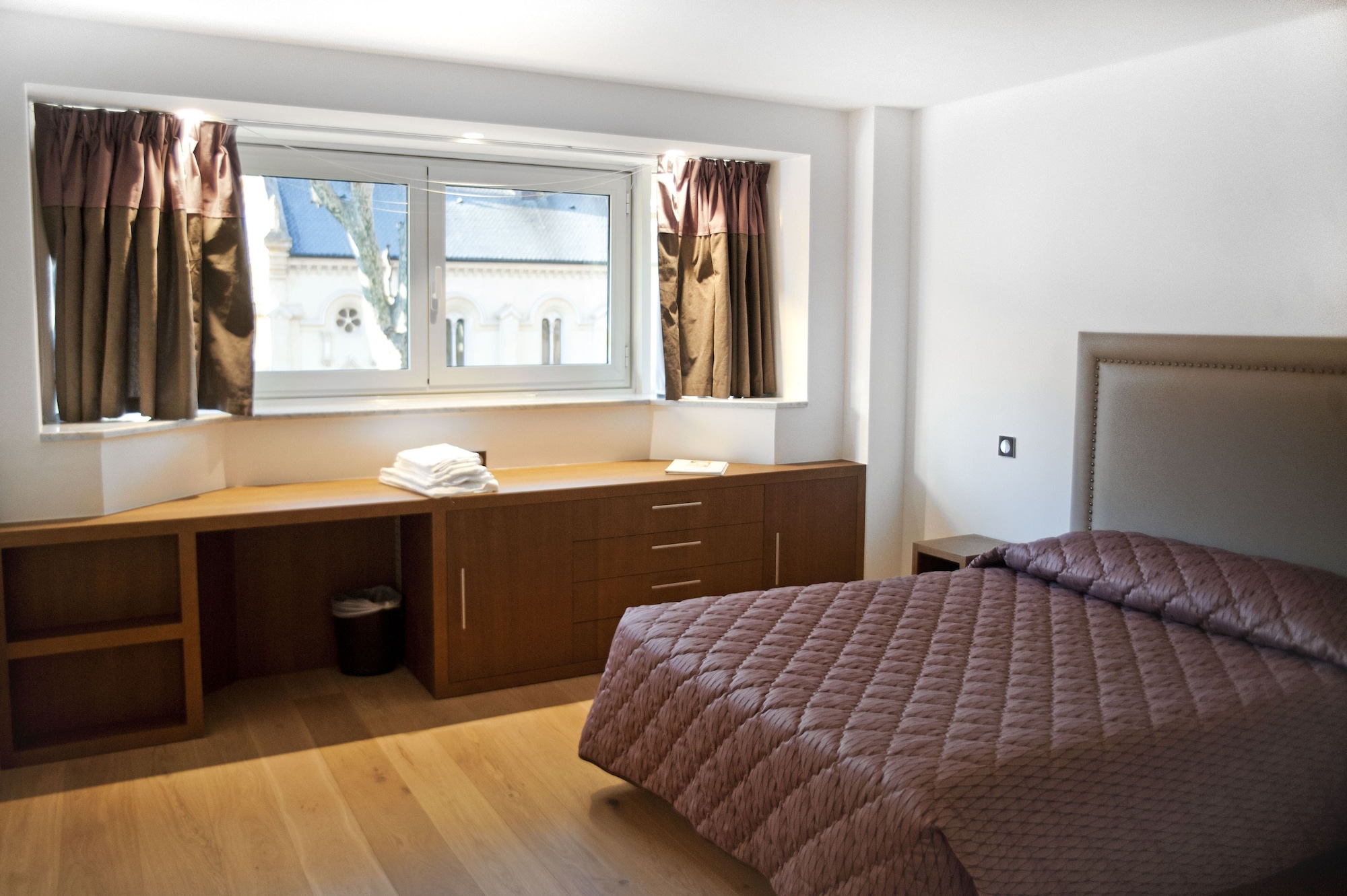 غرفة بسريرين منفصلين بإطلالة على الجبل بشرفة، Hotel Riva Art & Spa 6/7