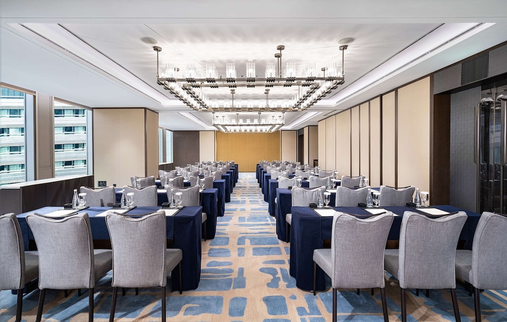 Radisson Blu Hangzhou Xintiandi 32/42