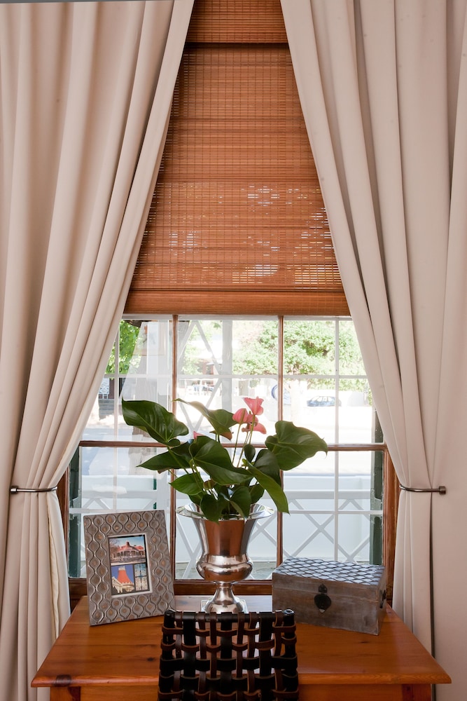 Oakdene Guest House 6/42