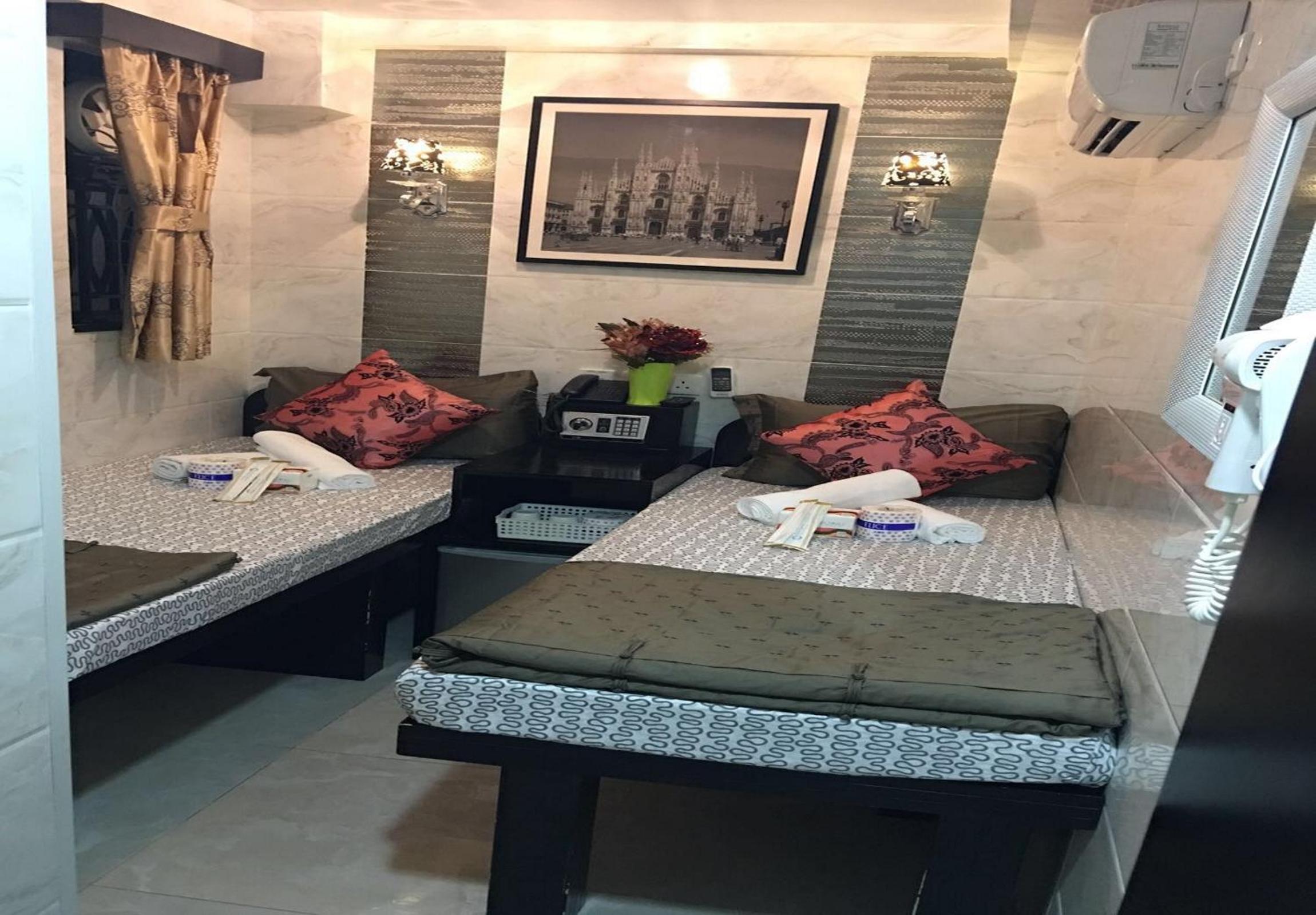 STANDARD, TWIN BEDS