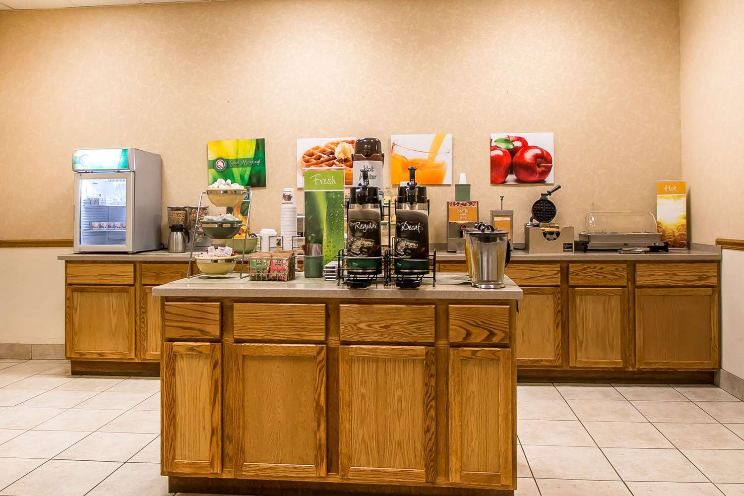 Quality Inn Morris I-80 37/45