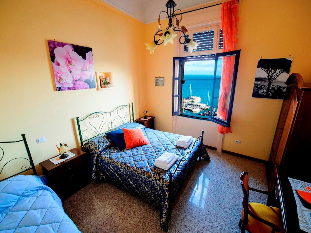 BARONE BED AND BREAKFAST 4/34