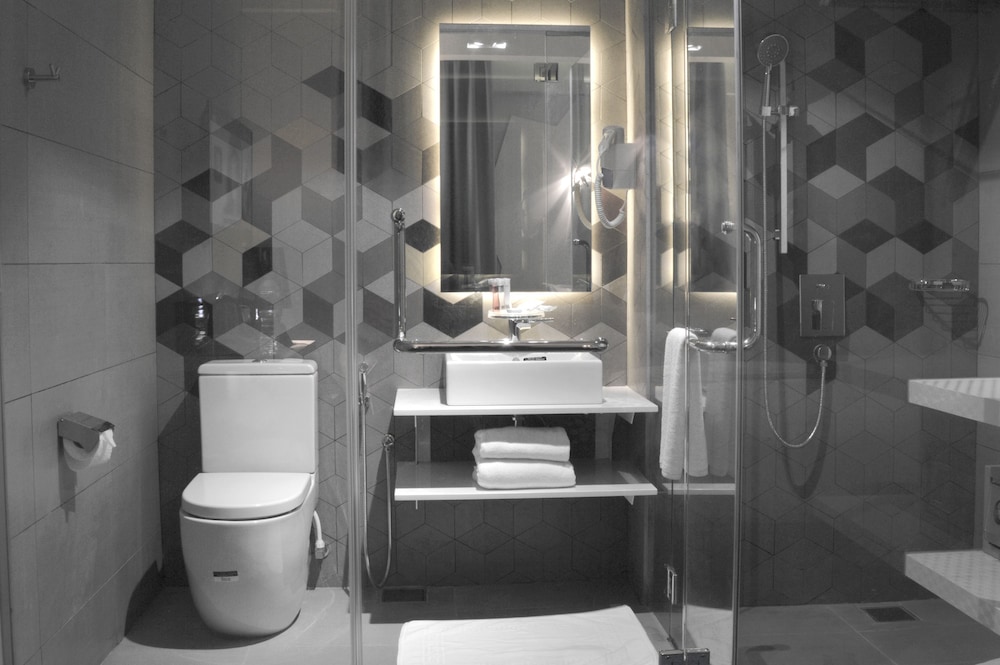 Melange Boutique Hotel 33/37