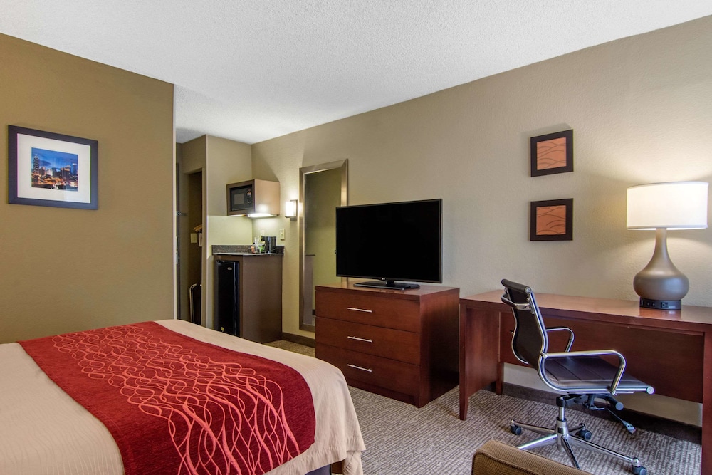 Best Western Plus Atlanta Sandy Springs Perimeter Hotel 9/28