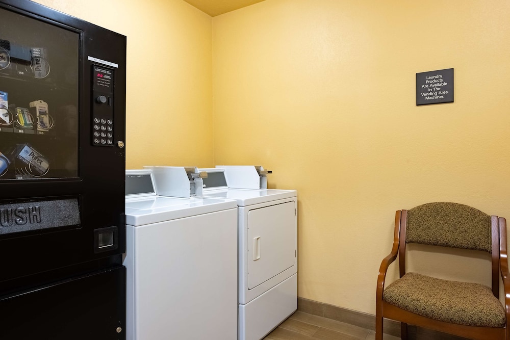 Hampton Inn Richfield 27/56