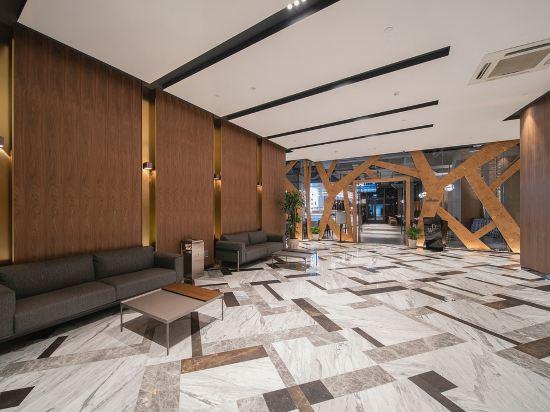 Weide Hotel (Nantong Harmony City) 21/26