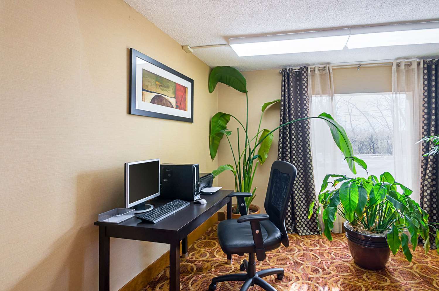 Quality Inn & Suites Hagerstown 24/35