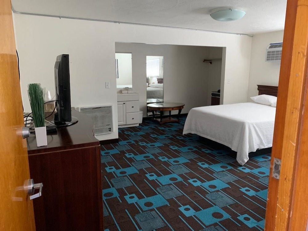 The Sands Motel 15/36
