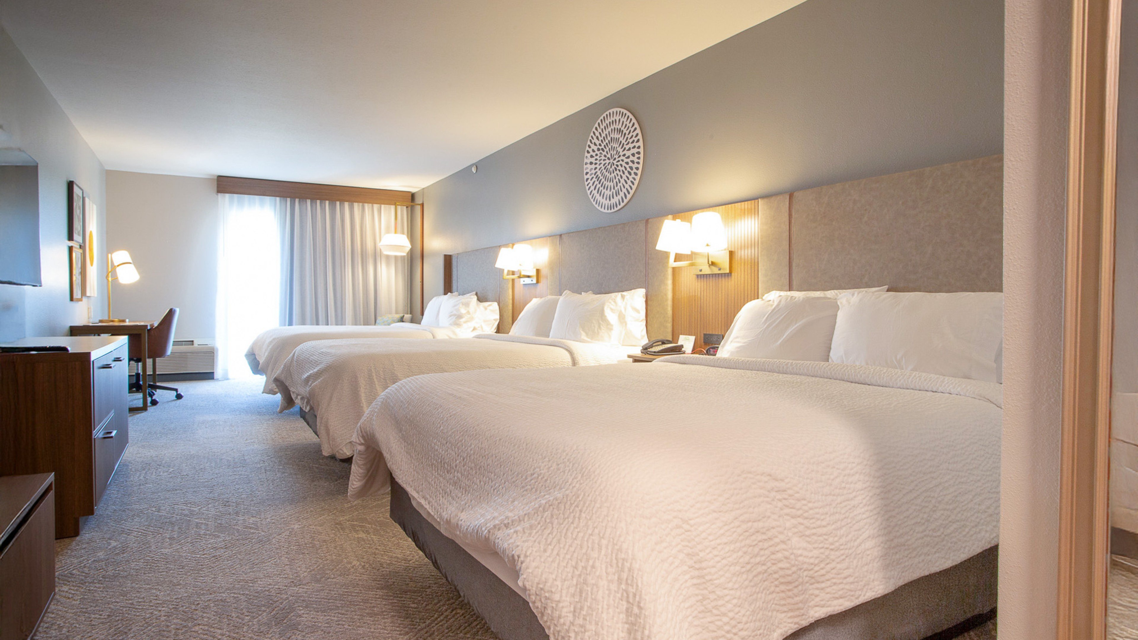 Holiday Inn Midland 26/75