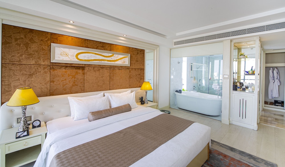Brilliant Hotel 26/78